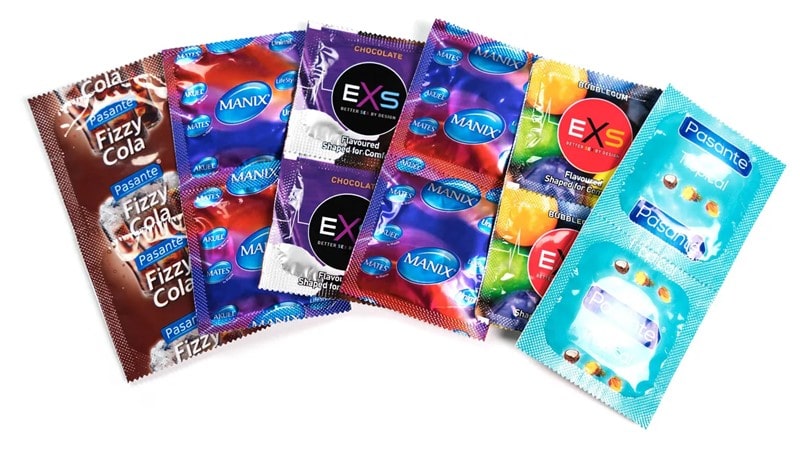 استفاده از کاندوم طعم دار میوه ای می‌تواند باعث تنوع و تازگی در رابطه جنسی شود