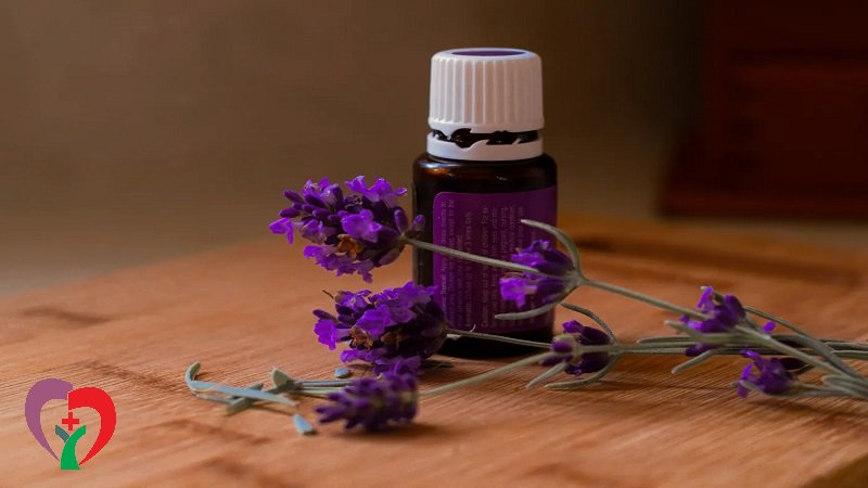 خواص روغن اسطوخودوس برای پوست