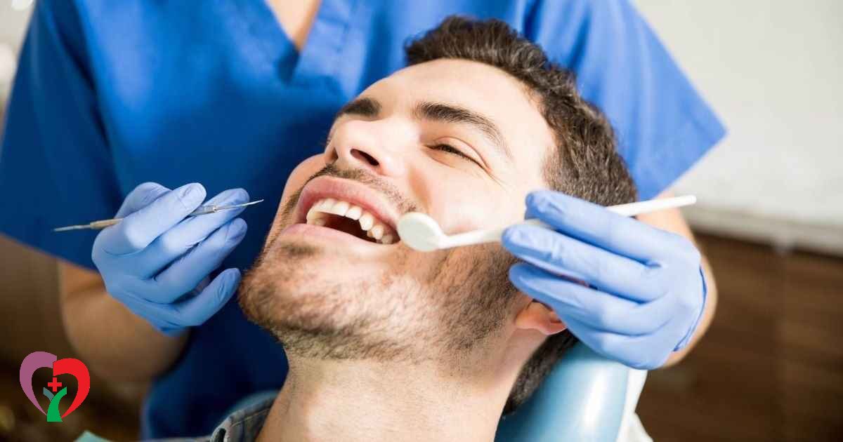 مراجعه به پزشک برای بوی بد دهان